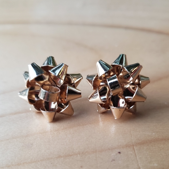 Jewelry - Gold Gift Wrap Bow Earrings